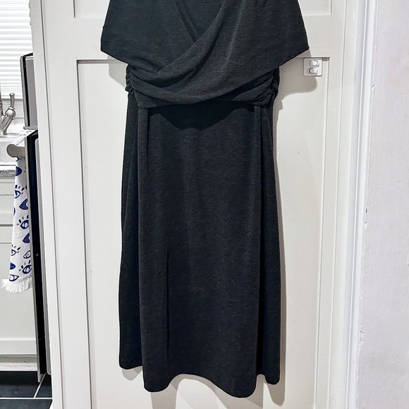 Athleta Adrianna Dress - Picture 2 of 5